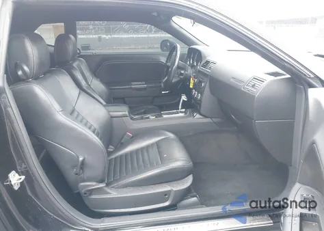 2009 Dodge Challenger R/T z USA, uszkodzony, nr VIN 2B3LJ54TX9H614141